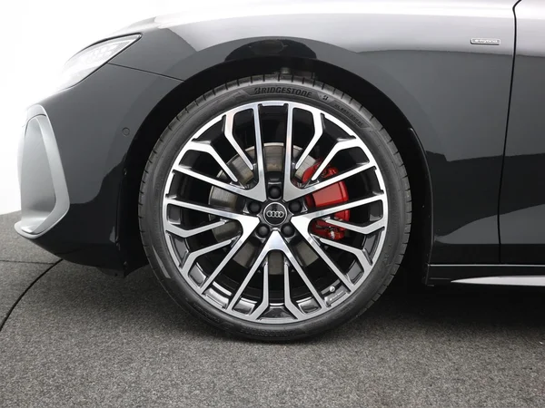 AUDI A6 Avant e-hybrid (PHEV) (2026) — foto 5 van 29