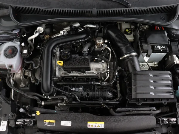 VOLKSWAGEN Taigo (2024) — foto 6 van 28