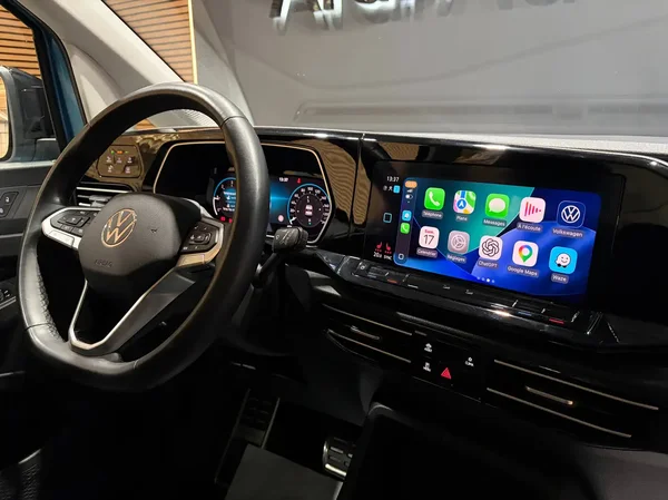 Volkswagen Caddy (2023) — foto 7 van 25
