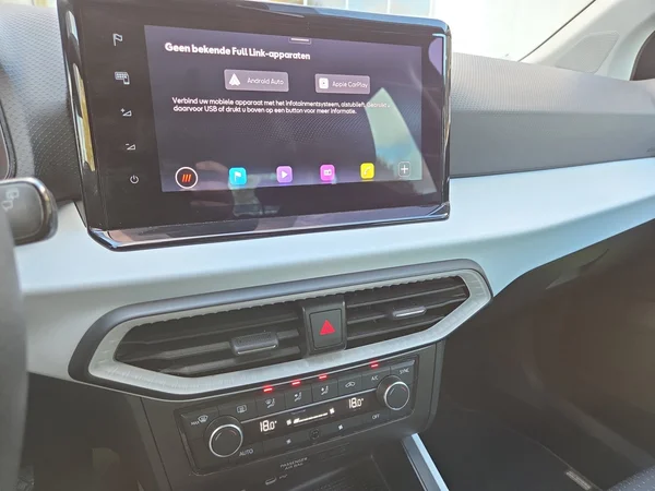 SEAT Arona (2024) — foto 9 van 20