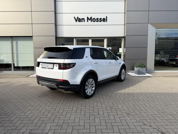 Land Rover Discovery Sport (2021) — foto 23 van 25