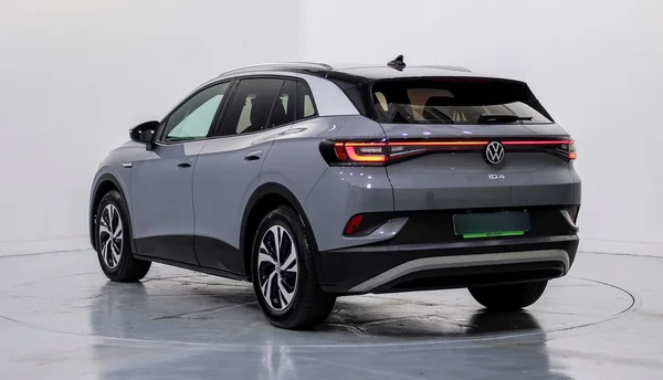 Volkswagen ID.4 (2021) — foto 23 van 56