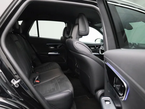 Mercedes-Benz GLC (2025) — foto 31 van 43