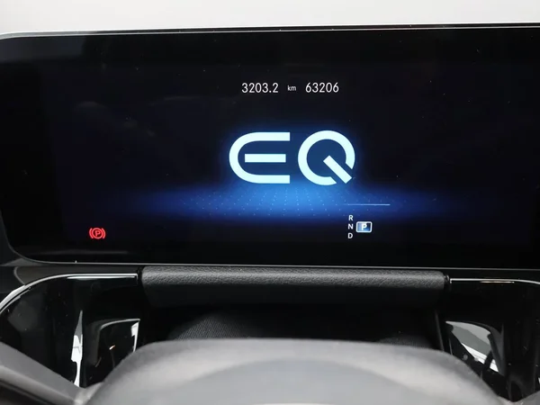Mercedes-Benz EQA (2024) — foto 20 van 34