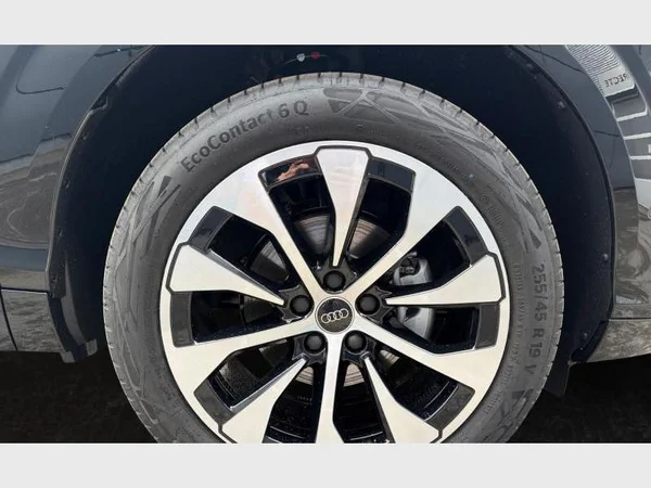 Audi Q3 Sportback (2026) — foto 26 van 28