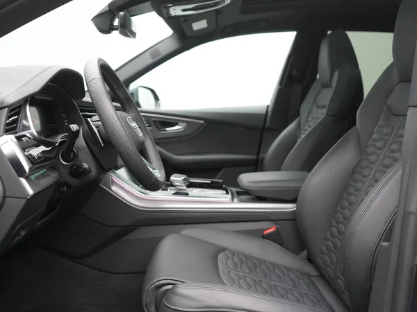 AUDI RS Q8 SUV (2026) — foto 3 van 43