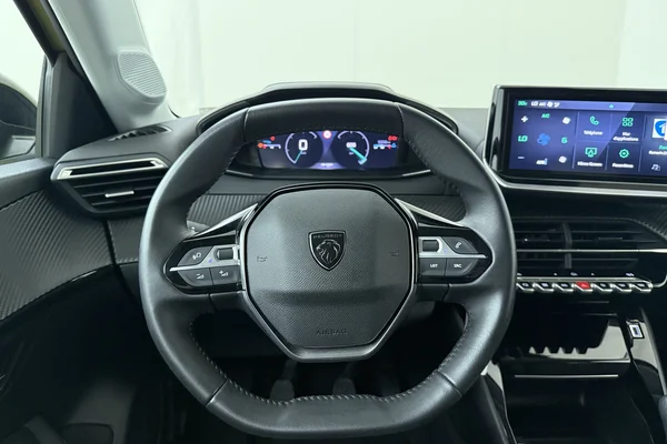 Peugeot 208 (2025) — foto 2 van 18