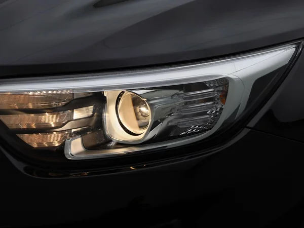 Kia Stonic (2023) — foto 5 van 38