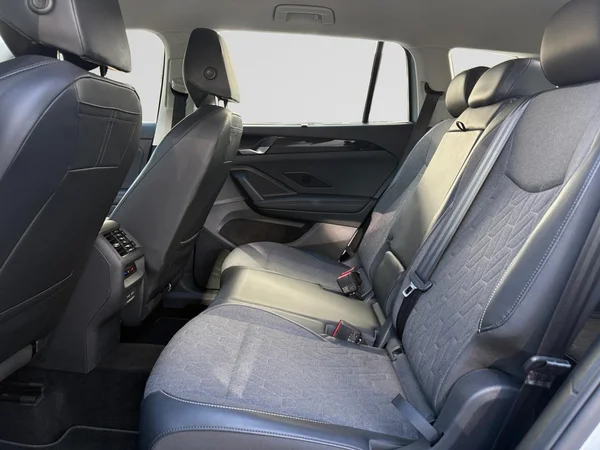 VOLKSWAGEN Tayron (2025) — foto 10 van 24
