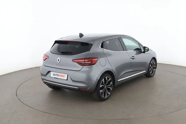 Renault Clio (2023) — foto 12 van 16
