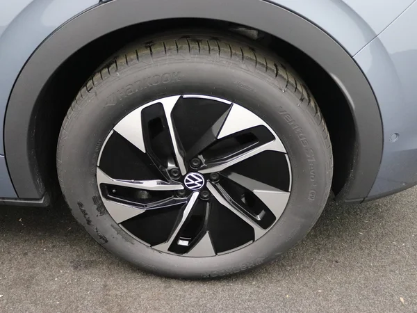 VOLKSWAGEN ID.5 (2024) — foto 14 van 22