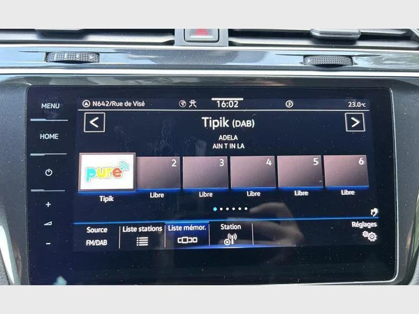 Volkswagen Tiguan (2021) — foto 16 van 35
