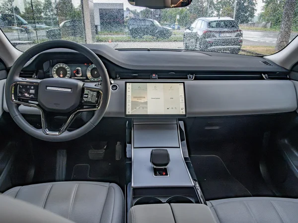 Land Rover Range Rover Evoque (2024) — foto 26 van 26