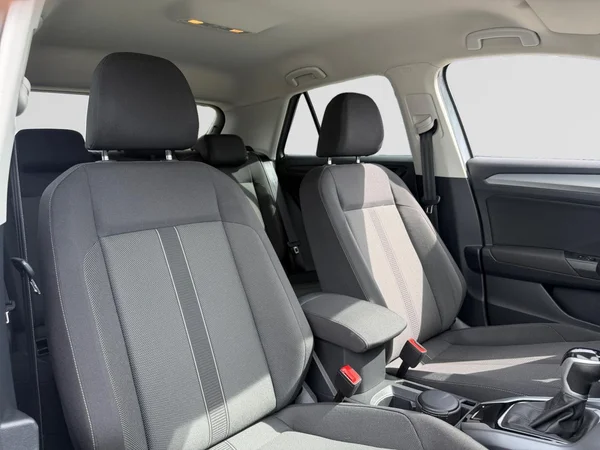 VOLKSWAGEN T-Roc (2022) — foto 18 van 20