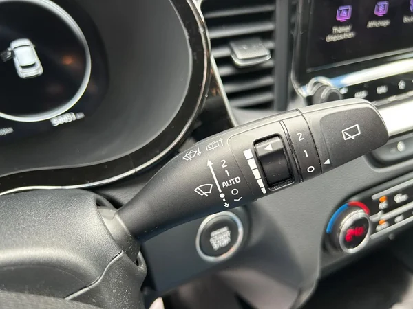 KIA XCeed (2024) — foto 20 van 30