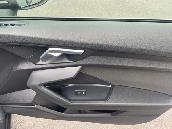 AUDI A3 Sportback (2023) — foto 9 van 20
