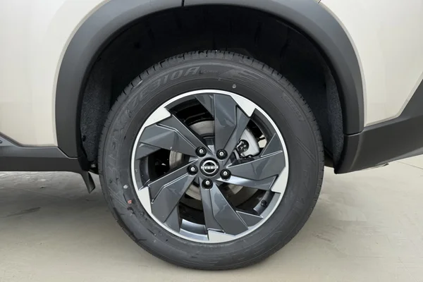 Nissan X-Trail (2026) — foto 17 van 20
