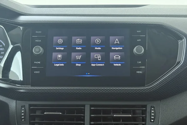 Volkswagen T-Cross (2021) — foto 3 van 19