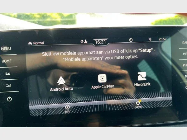 Skoda Scala (2022) — foto 10 van 26