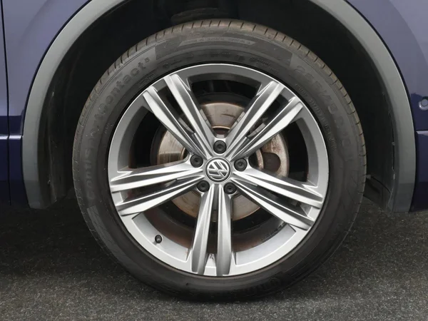VOLKSWAGEN Tiguan Allspace (2021) — foto 27 van 31