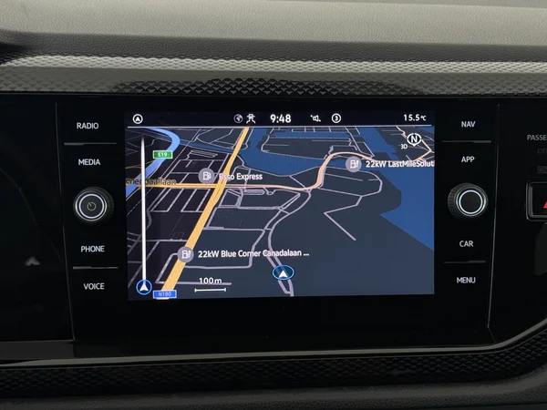 VOLKSWAGEN Taigo (2022) — foto 10 van 27