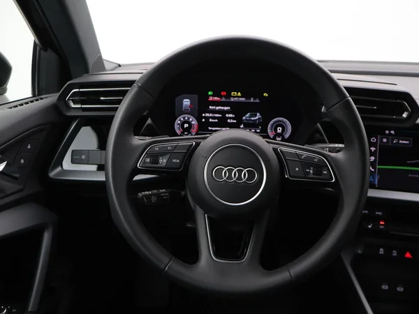 AUDI A3 Sportback (2025) — foto 6 van 30