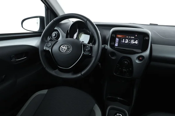 Toyota Aygo (2022) — foto 4 van 16