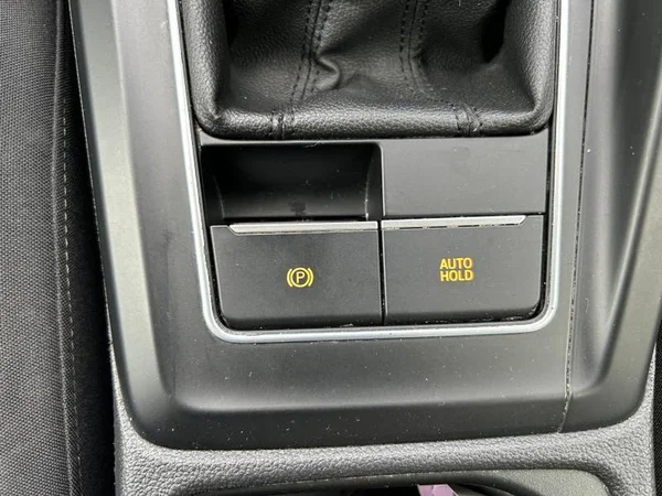 VOLKSWAGEN Golf VIII Dsl (2023) — foto 28 van 35
