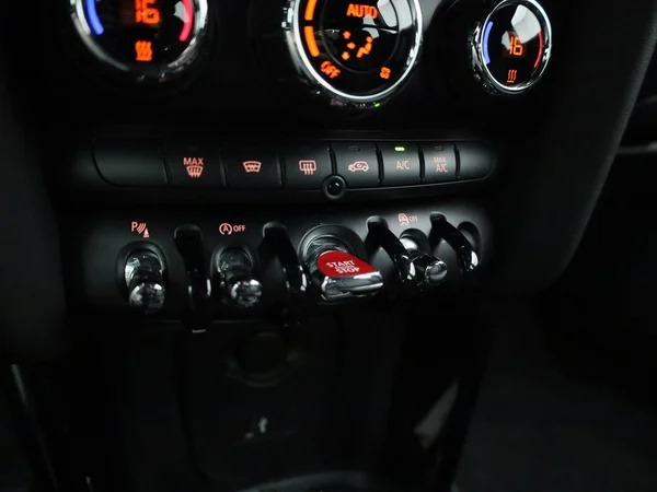 MINI 5-deurs (2022) — foto 17 van 34