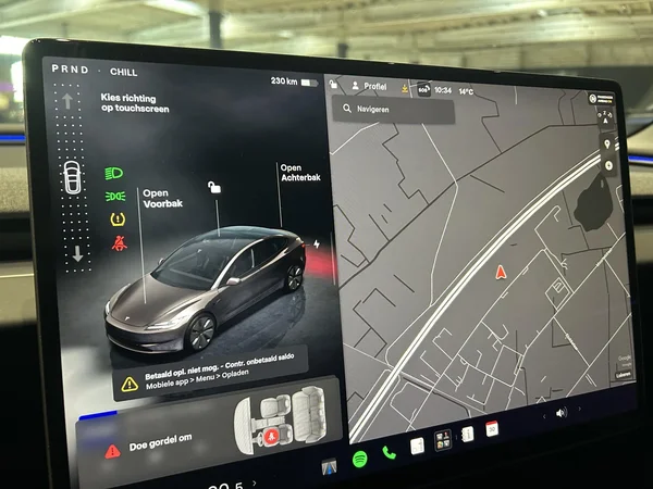 Tesla Model 3 (2024) — foto 7 van 19
