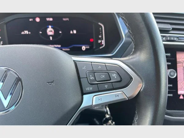 Volkswagen Tiguan (2023) — foto 22 van 33