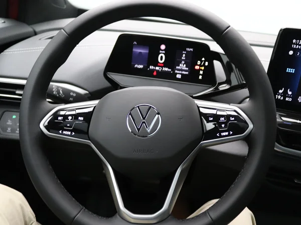 VOLKSWAGEN ID.4 (2024) — foto 15 van 31
