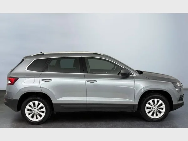 Skoda Karoq (2020) — foto 17 van 23