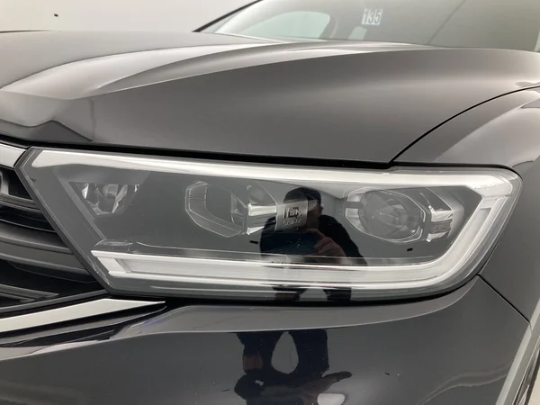 VOLKSWAGEN T-Roc (2022) — foto 26 van 36