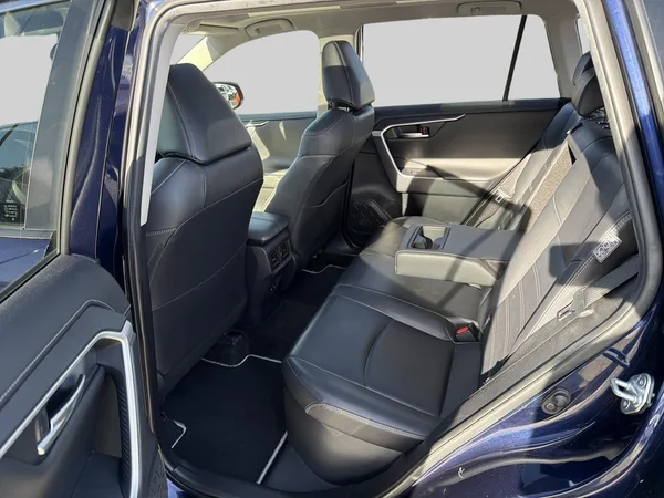 Toyota RAV4 (2019) — foto 6 van 18