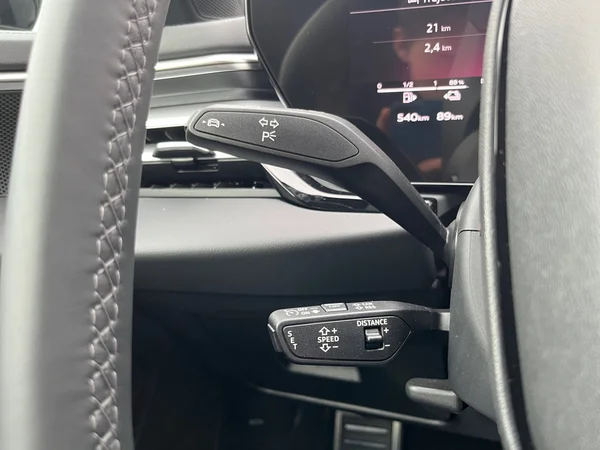 AUDI A5 e-hybrid (PHEV) (2025) — foto 4 van 24