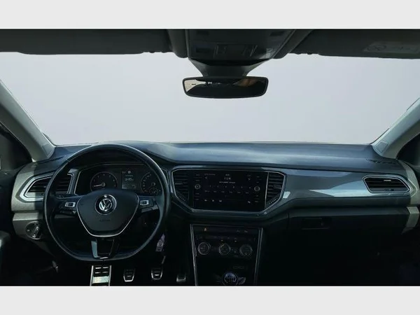 Volkswagen T-Roc (2019) — foto 3 van 26