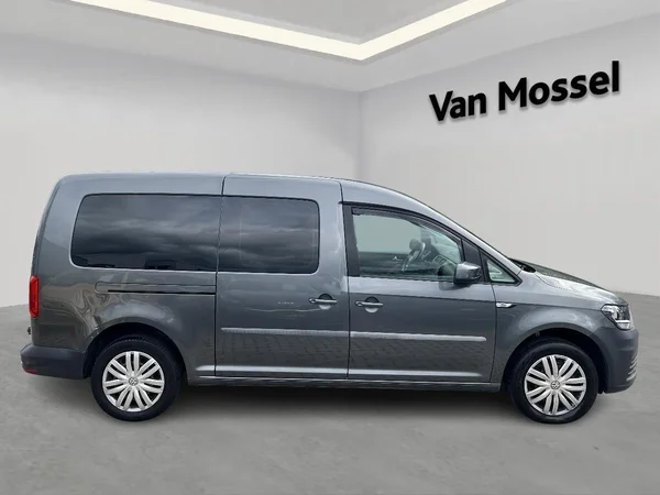 Volkswagen Caddy (2017) — foto 17 van 21