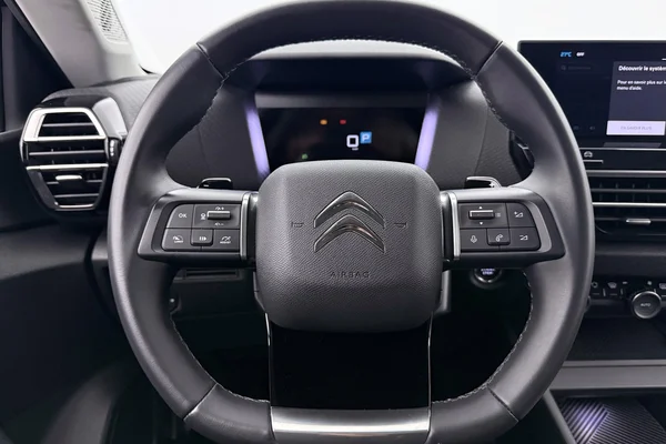 Citroen C4 (2024) — foto 13 van 25