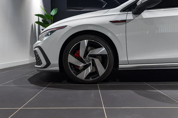 Volkswagen Golf (2020) — foto 38 van 40