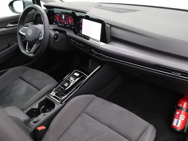 Volkswagen Golf (2024) — foto 23 van 29