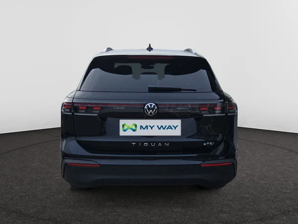 VOLKSWAGEN Tiguan (2026) — foto 23 van 24