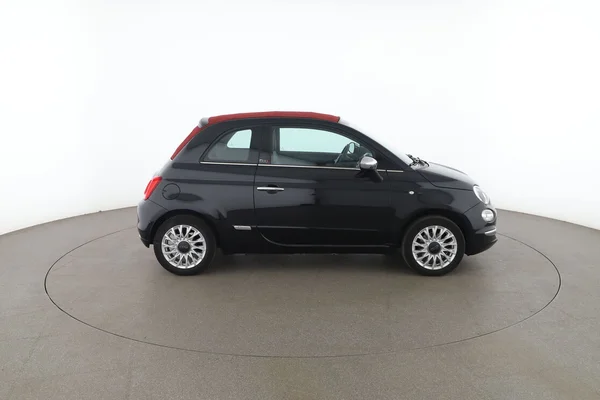 Fiat 500C (2016) — foto 13 van 16