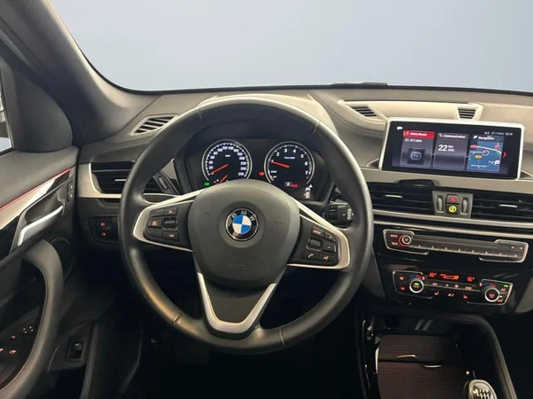 BMW X1 (F48 LCI) (2022) — foto 5 van 27