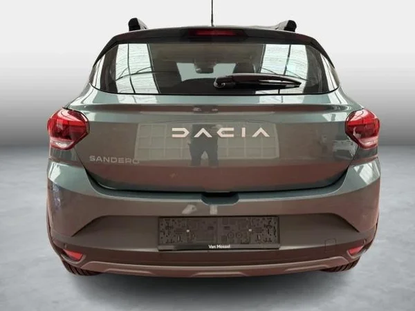 Dacia Sandero Stepway (2025) — foto 14 van 17