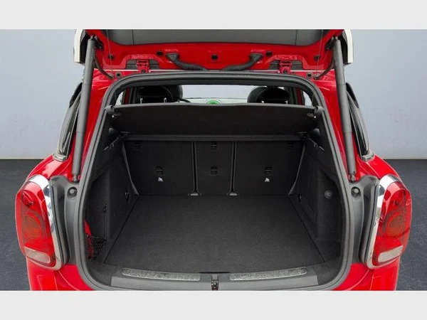 MINI COOPER COUNTRYMAN (2019) — foto 16 van 27
