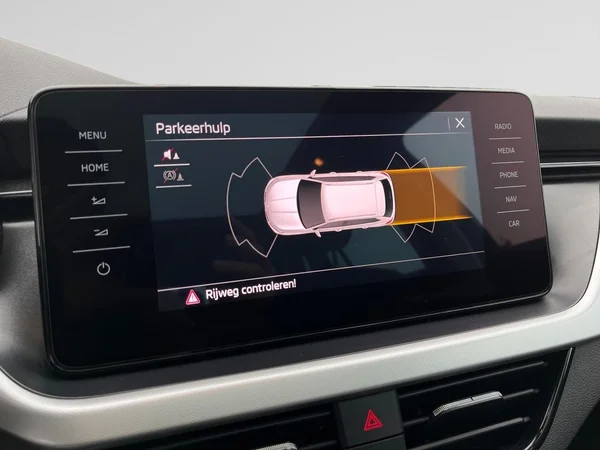 SKODA Kamiq (2021) — foto 16 van 16