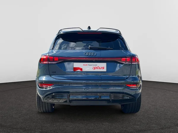 AUDI Q6 e-tron (2025) — foto 23 van 24