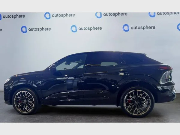 AUDI Q3 Sportback e-hybrid (2026) — foto 10 van 15