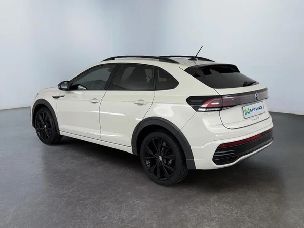 VOLKSWAGEN Taigo (2022) — foto 15 van 17